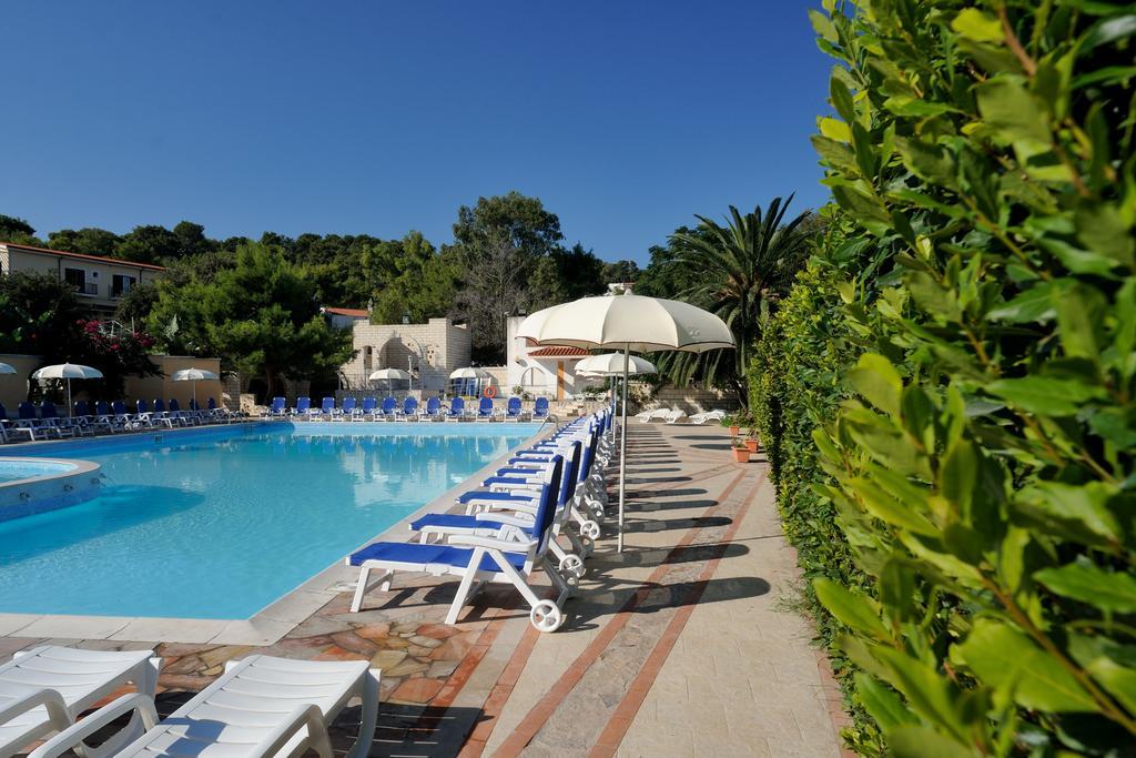 Baia Degli Aranci Suite & Apartments 4* Vieste