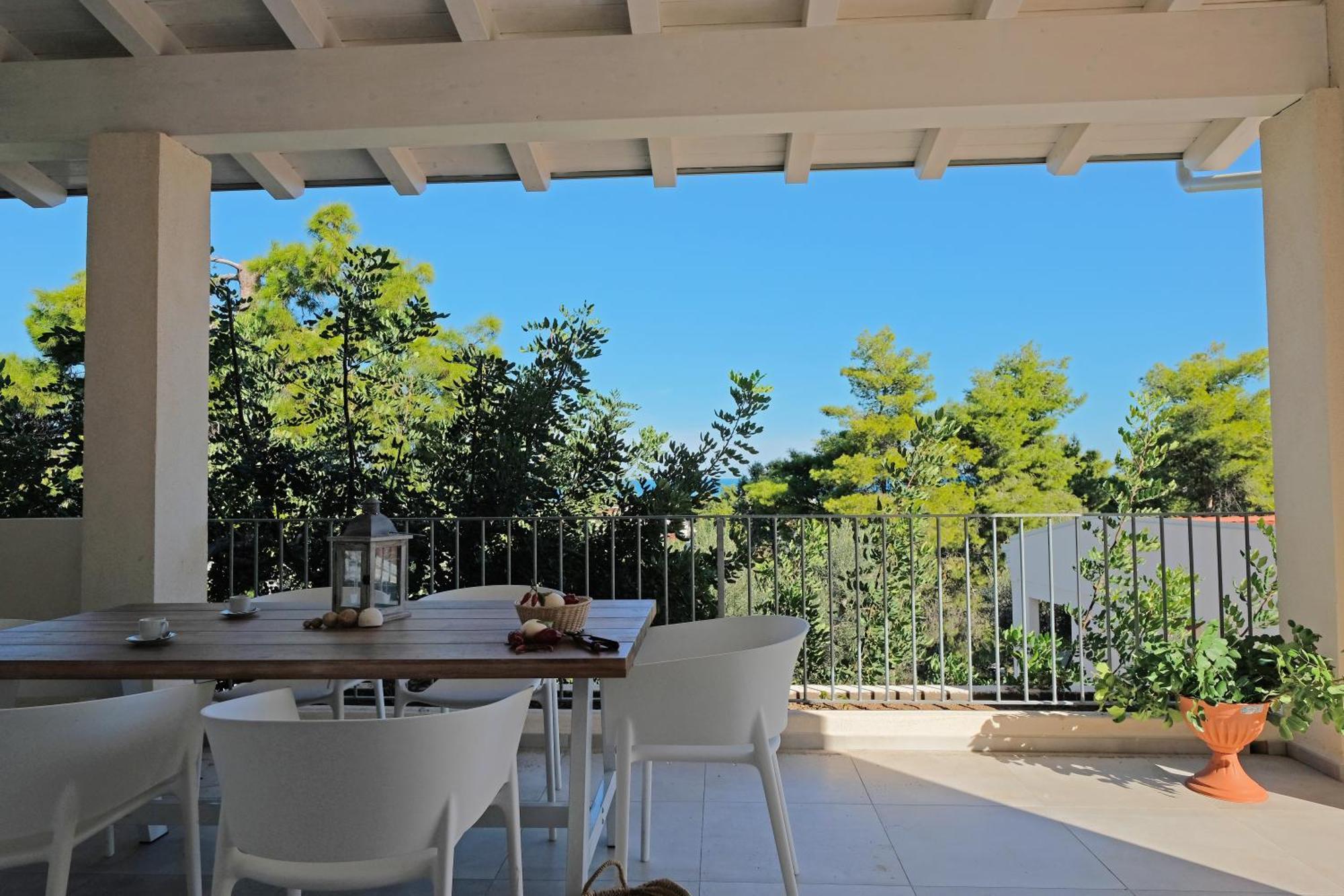 Baia Degli Aranci Suite & Apartments Holiday park
