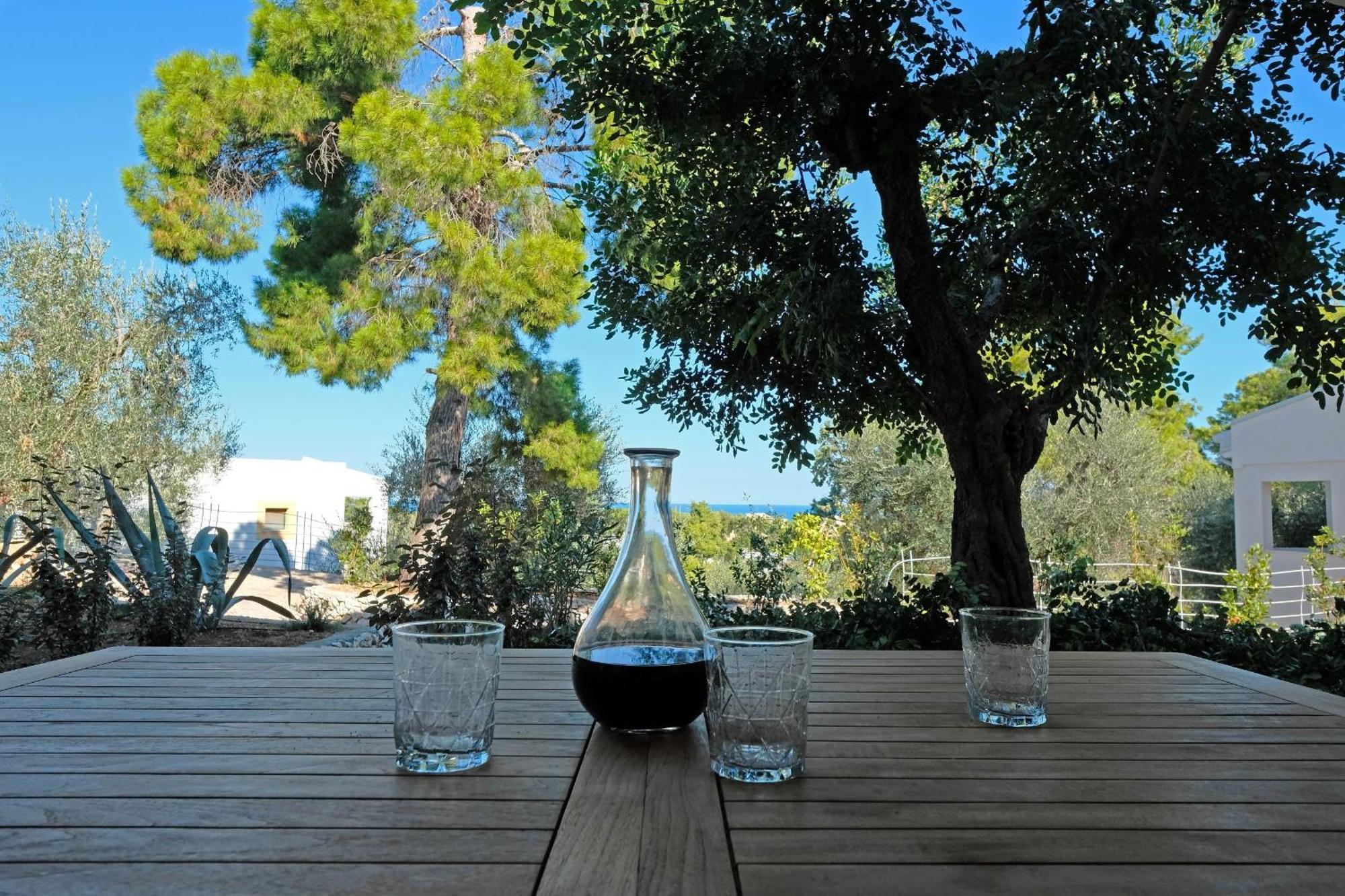 Baia Degli Aranci Suite & Apartments 4*