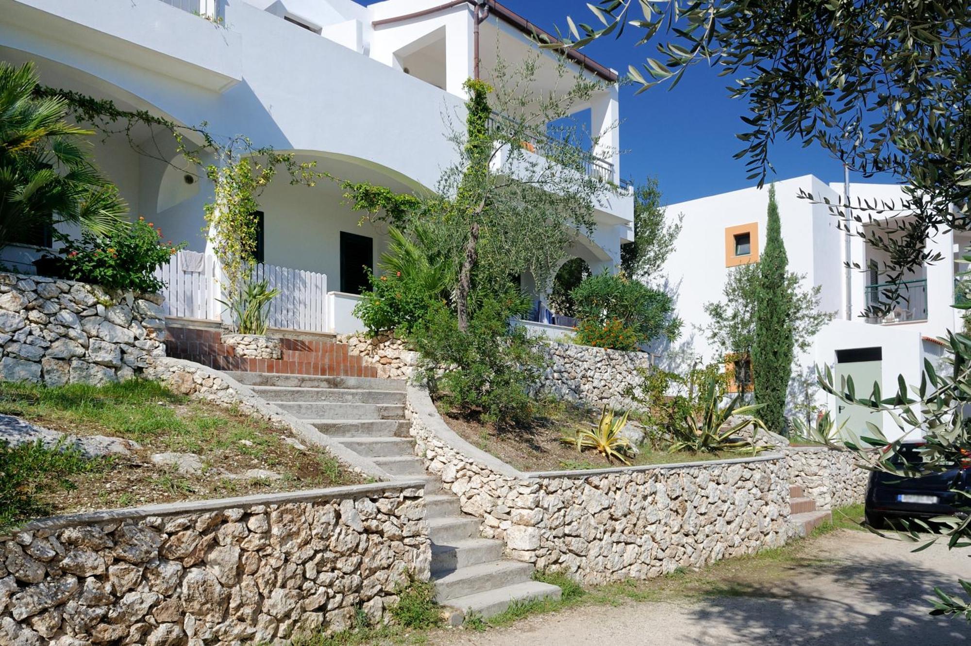 Baia Degli Aranci Suite & Apartments 4* Vieste