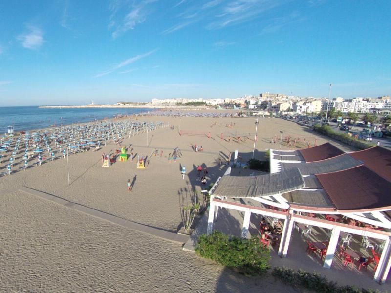 Baia Degli Aranci Suite & Apartments Holiday park