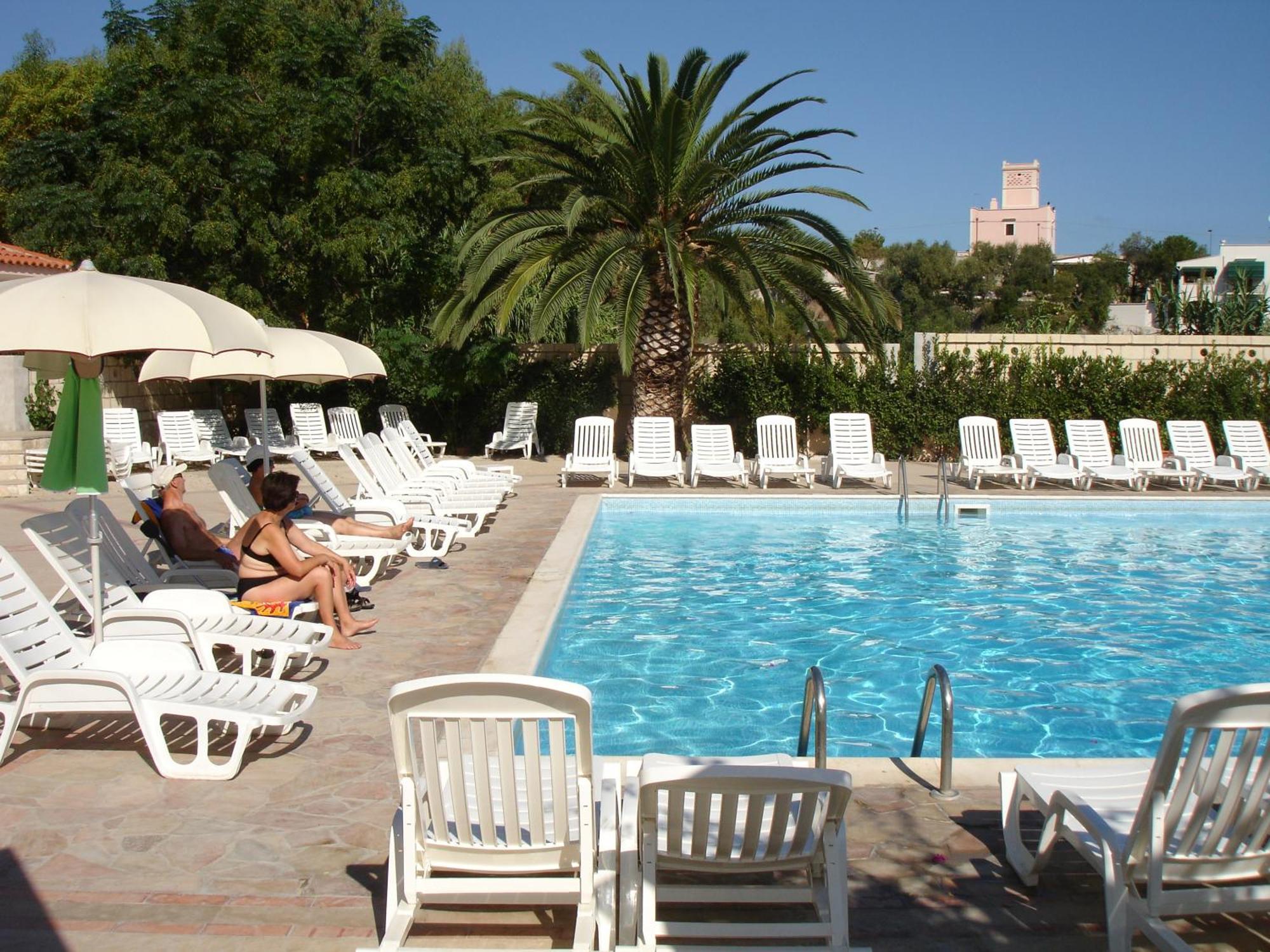 Holiday park Baia Degli Aranci Suite & Apartments